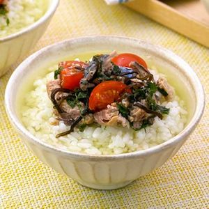 「サバ缶とトマトの冷やし茶漬け」のレシピ動画