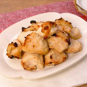 「鶏むね肉のオーブン唐揚げ風」のレシピ動画