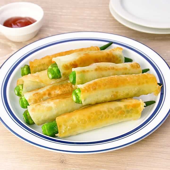 チーズとオクラのくるくる巻き