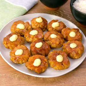 豚こま厚揚げの照りマヨバーグ